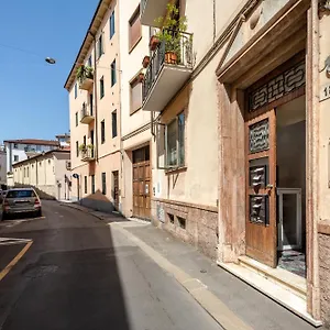  Appartamento San Michele Modern - Con Balcone! Italia